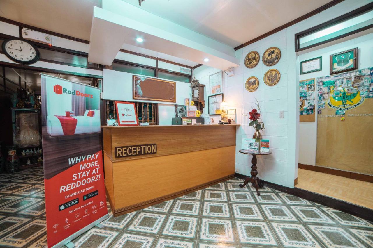 Reddoorz At La Casa Guesthouse Former Reddoorz At Tamarind Street Angeles City Экстерьер фото